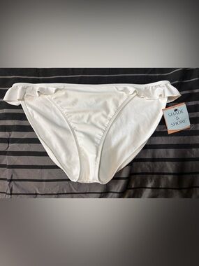 NEW White Low Rise Ruffle Bikini Bottoms Size 12/14